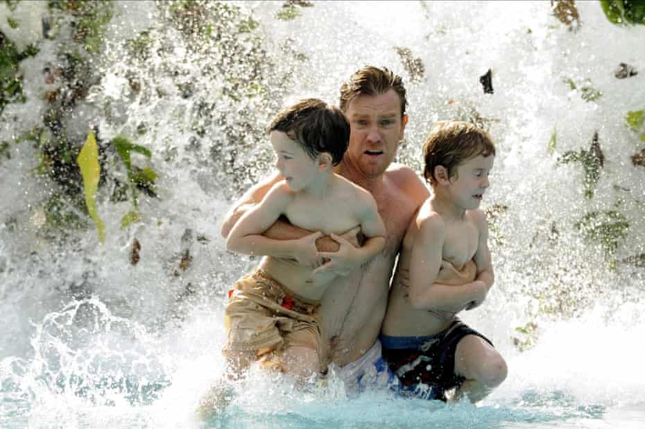 With Samuel Joslin and Oaklee Pendergast in The Impossible.