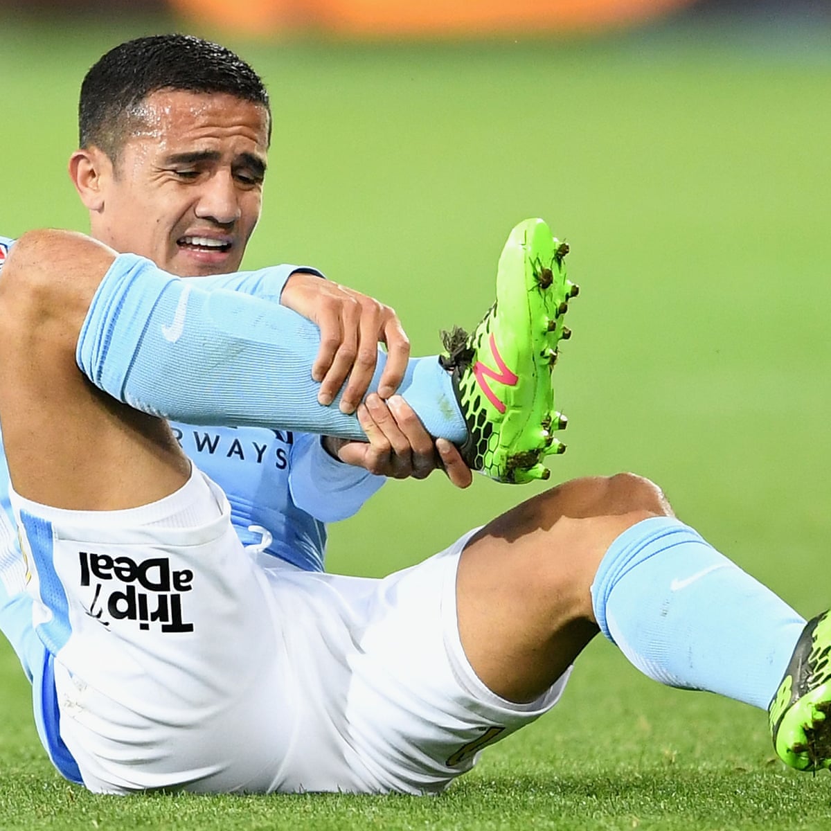Socceroos Dealt Major Blow As Tim Cahill Limps Out Of A