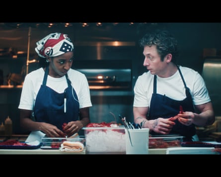 Ayo Edebiri and Jeremy Allen White in The Bear.