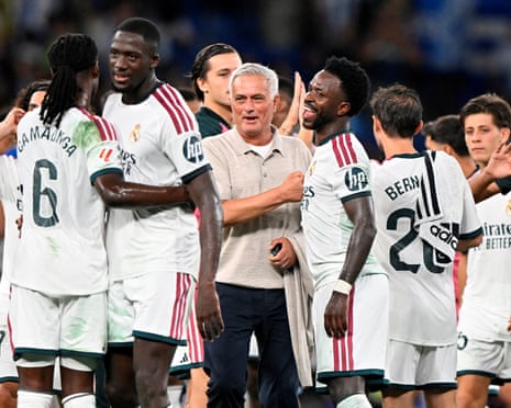 José Mourinho enjoys a giggle with Vinícius Júnior after Real’s dramatic 2-1 win at Espanyol.