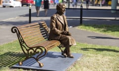 Lifesize statue of Agatha Christie, Wallingford, UK.