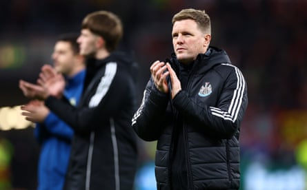 Eddie Howe applauds the Newcastle fans