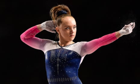 Amy Tinkler threatened to post screenshots of her correspondence with British Gymnastics unless there is ‘change at the top’.