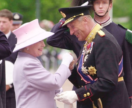 King Harald V greets Queen Elizabeth II at the Royal Palace, Oslo, during a state visit, May 2001.