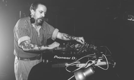 Andrew Weatherall in action at the Hare and Hounds, Birmingham, in 2016.