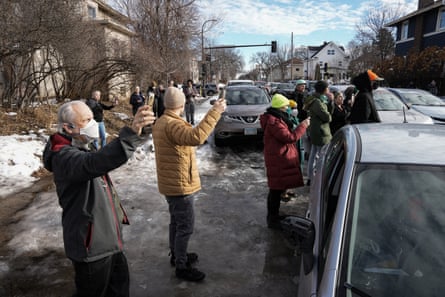 people recording ICE agents from their phones
