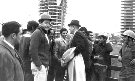 Chile’s president Eduardo Frei Montalva meets Santiago construction workers in the mid-1960s.