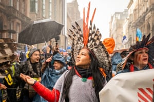 Keeping 1.5 Alive | One With Nature by Bernard Kalu

Glasgow, Scotland, November 2021. People join in the protest to inspire action to mitigate the looming climate crises