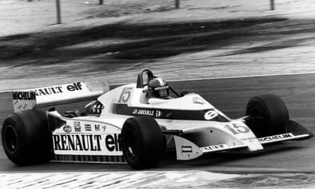 Jean-Pierre Jabouille en compétition dans sa Renault RS10 au Grand Prix de France 1979.