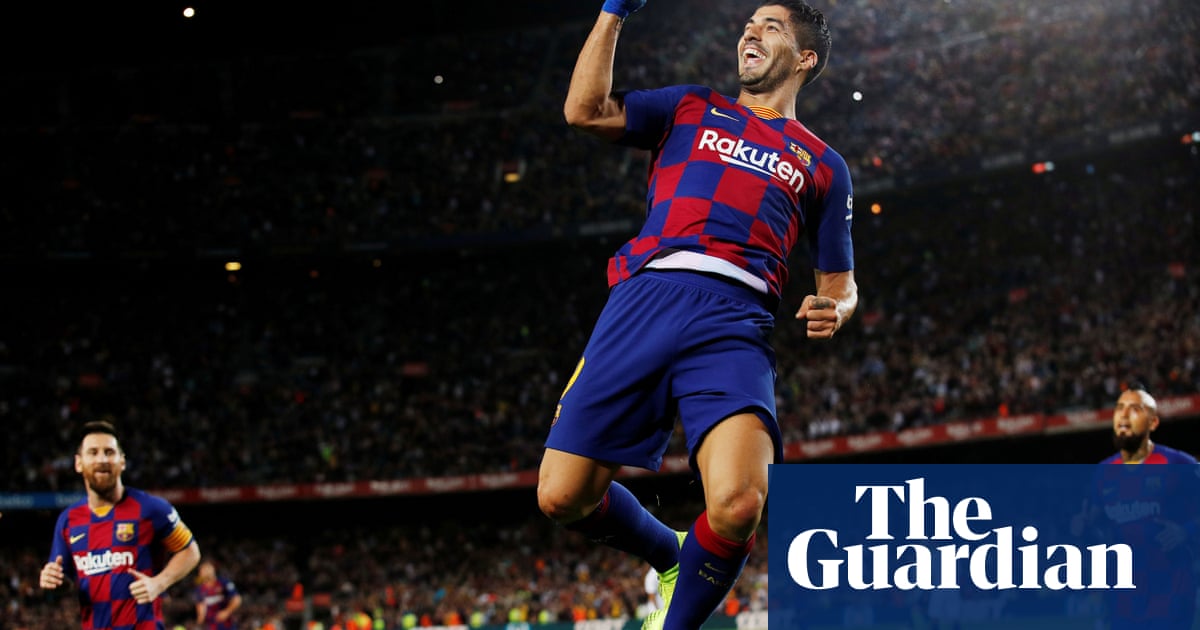 Luis Suárez and Lionel Messi on target as Barcelona demolish Sevilla