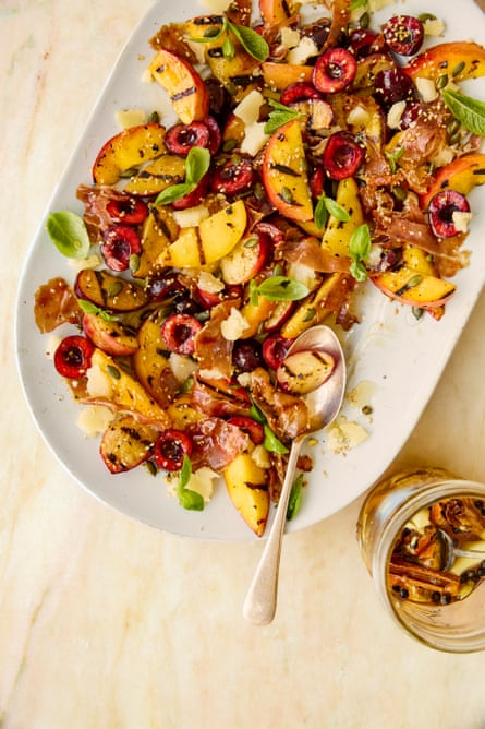 Gail Simmons’ grilled stone fruit salad with fermented honey, manchego and crisp prosciutto.