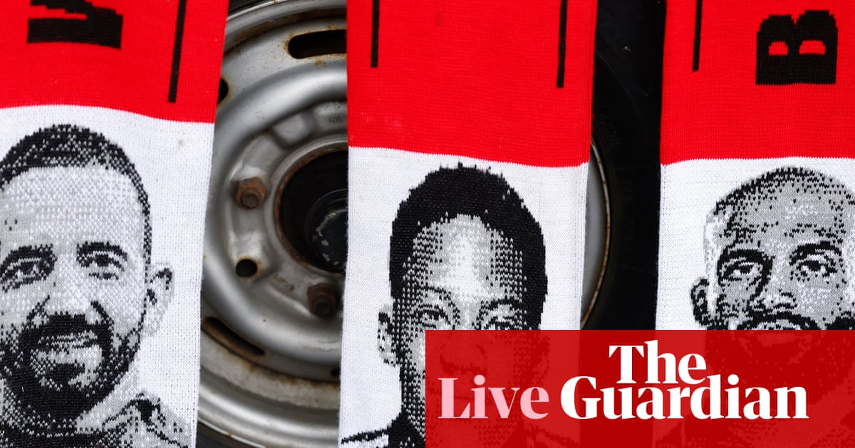 Manchester United v Chelsea: Premier League live