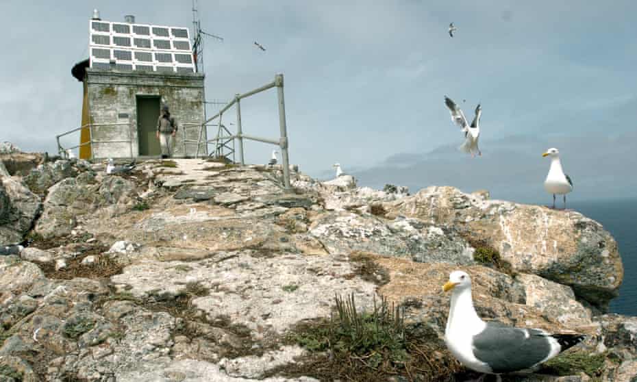The Farallon's southern island in 2005. 
