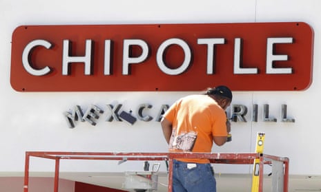 Chipotle plans to raise menu prices again