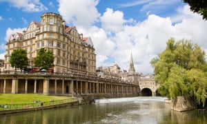 Pulteney Bridge and weir and the Grand Parade on the river Avon in the city of Bath Somerset UK