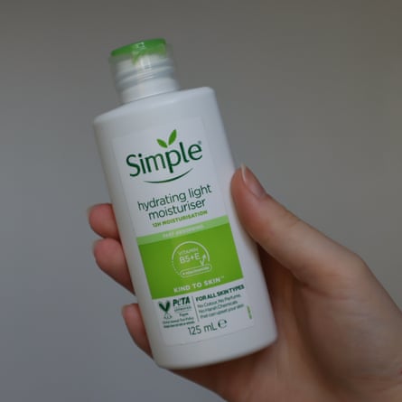 best moisturiser-Simple