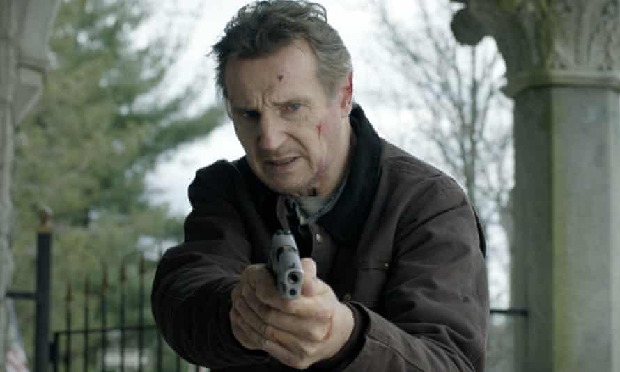 Hero S Welcome Liam Neeson To Greet Audiences For His New Film In New York Liam Neeson The Guardian