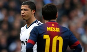 ¿Cristiano Ronaldo o Lionel Messi? Descubre cuál favorece Sid.