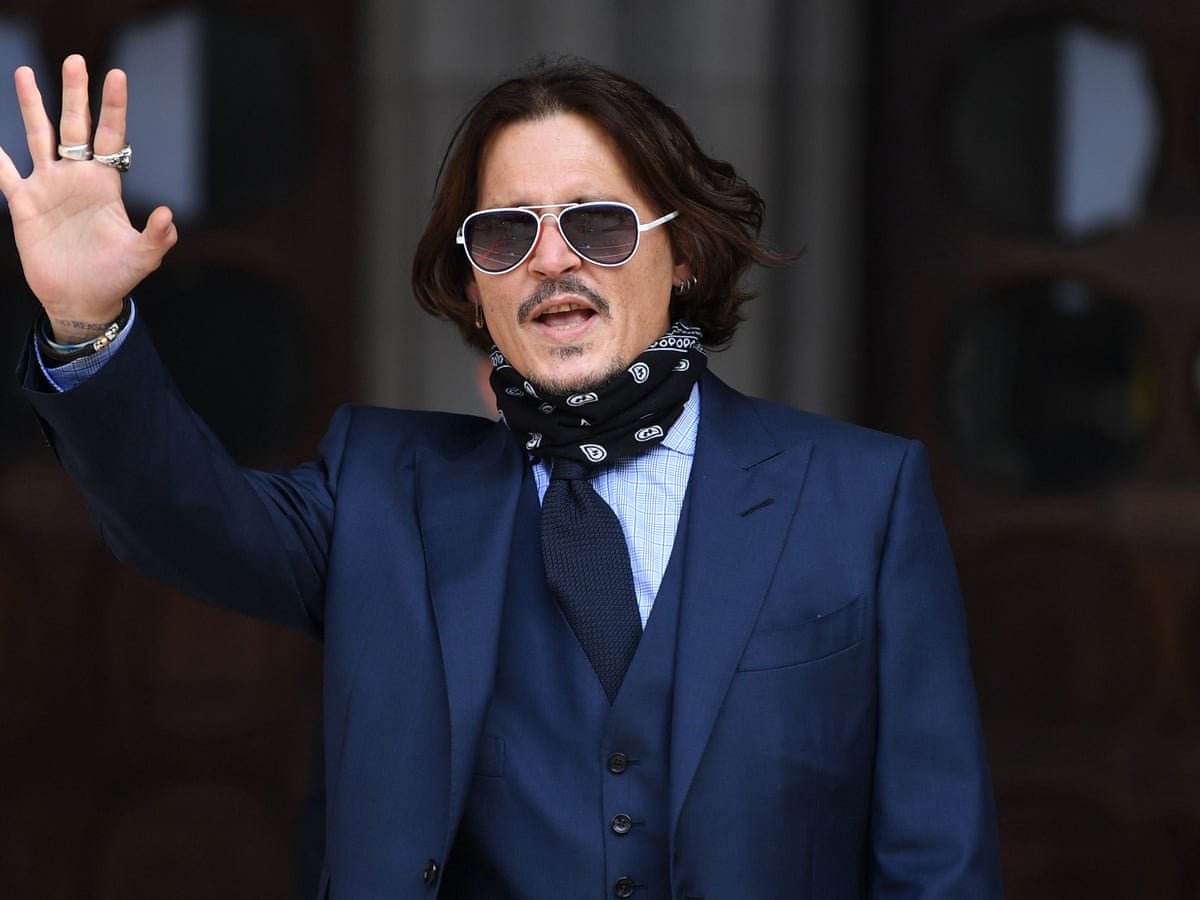 Amber Heard S Claim She Had Two Black Eyes Was False High Court Told Johnny Depp The Guardian