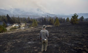 Fires Rage Across Multiple Western States As Woman Dies While Preparing To Flee World News The Guardian