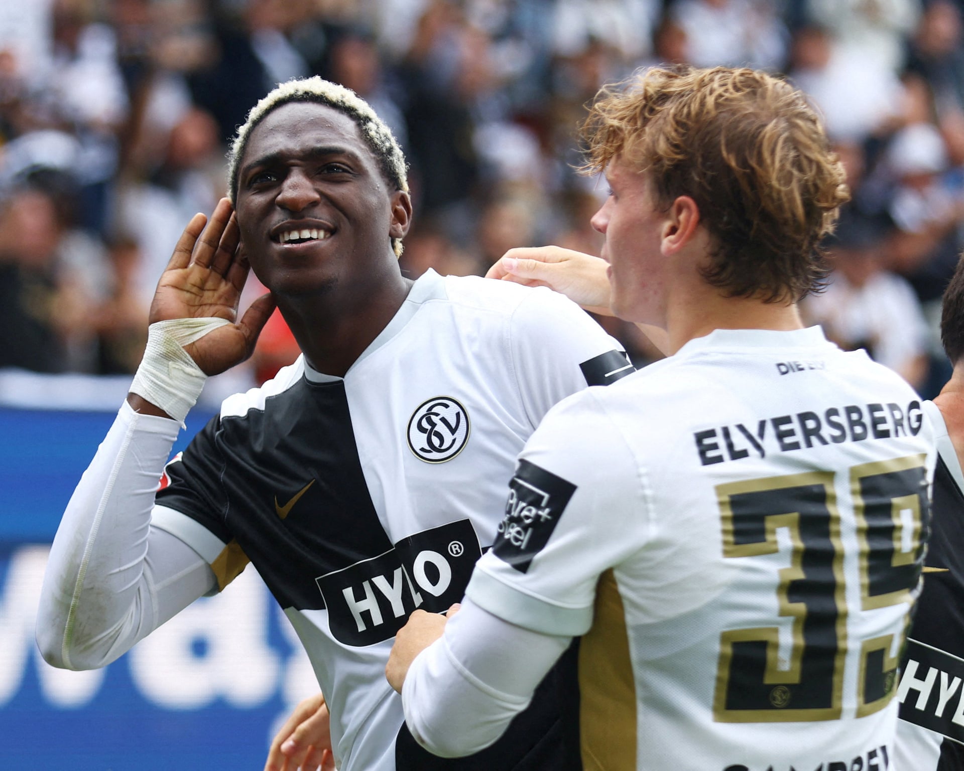 Qyteza me 13 mijë banorë trondit Leverkusenin 3-2 në debutimin e Bundesligës