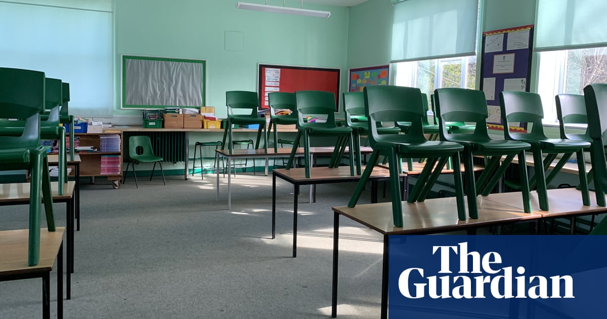 Concerns over plan to disinfect classrooms in Wales with ozone