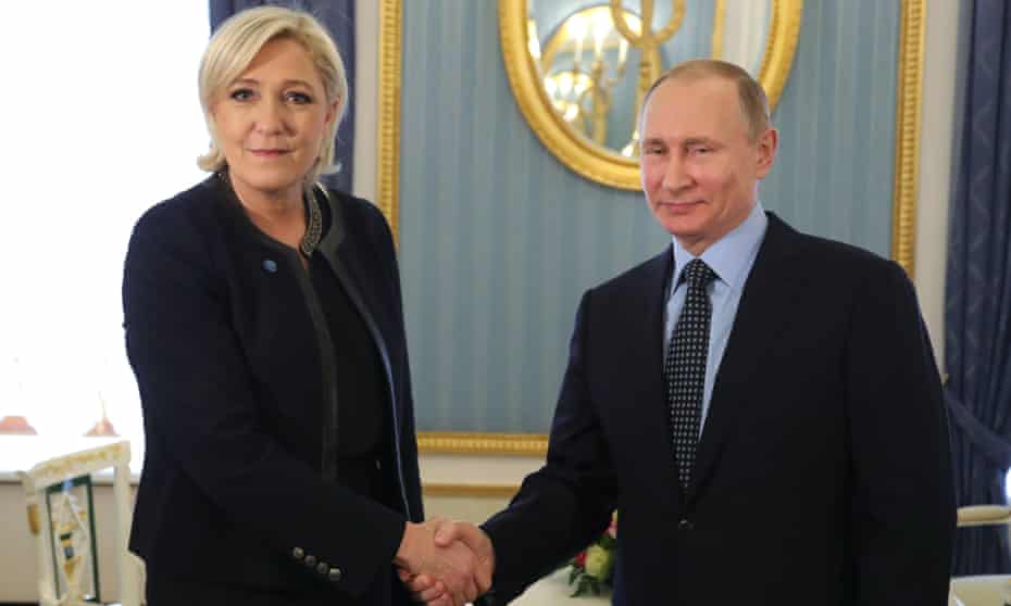 The image of Marine Le Pen and Vladimir Putin used  in the Rassemblement National campaign leaflet.