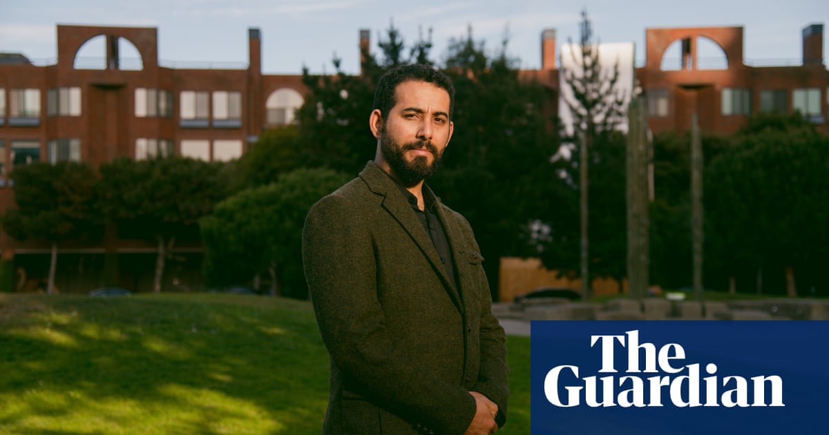 Palestinian poet Mosab Abu Toha wins Pulitzer prize for commentary