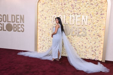 Golden Globes 2024 red carpet: Jennifer Lopez out-Barbies Margot Robbie, and a surprise appearance from Taylor Swift in pictures | Golden Globes | The Guardian Golden Globes 2024 red carpet: Jennifer Lopez out-Barbies Margot Robbie, and a surprise appearance from Taylor Swift in pictures | Golden Globes | The Guardian