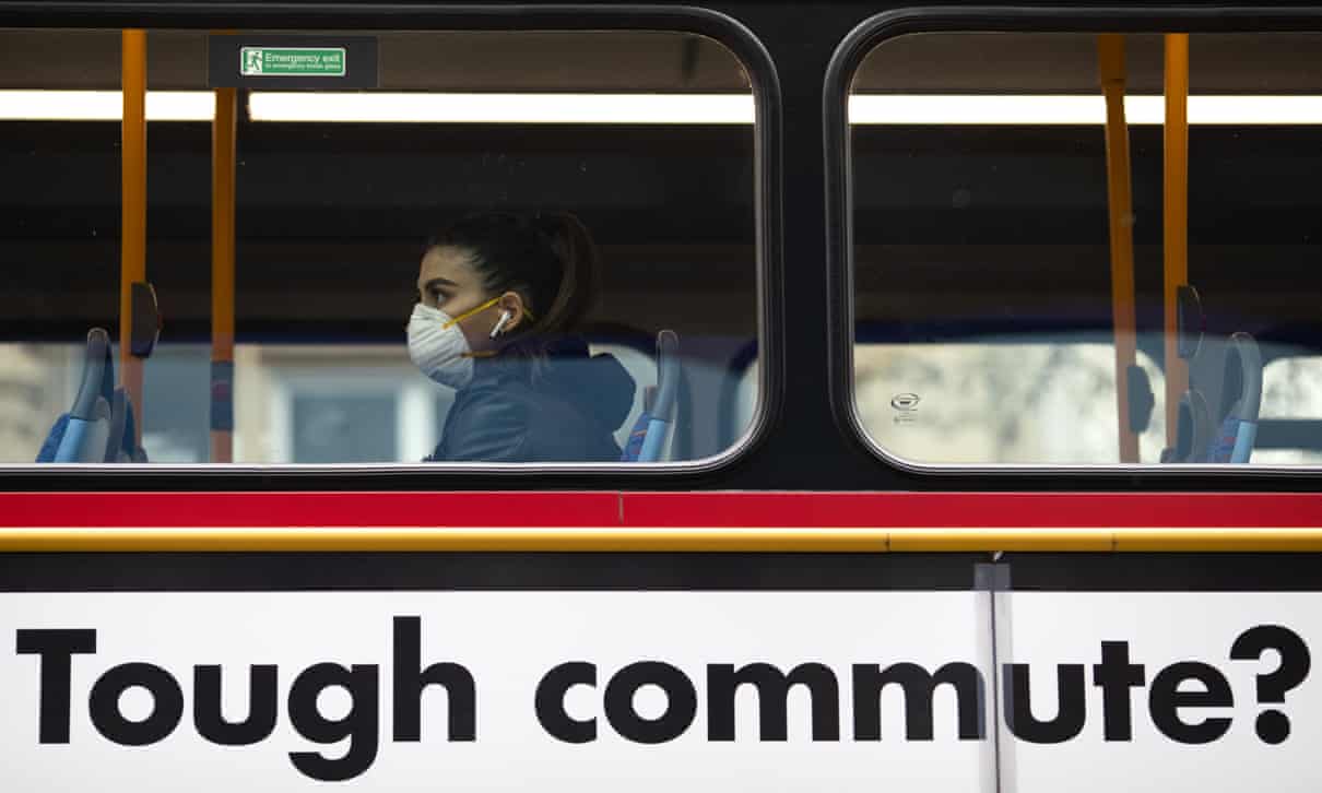 UK bus firms call for £1bn aid