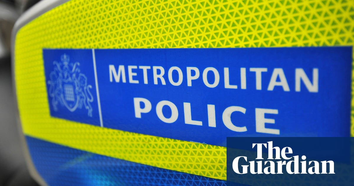Man dies and three injured in motorcycle collision in London