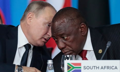 Russian president, Vladimir Putin, speaks to his South African counterpart, Cyril Ramaphosa, in 2019.