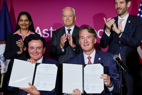 AstraZeneca CEO Pascal Soriot (front left) and Virginia Governor Glenn Youngkin (front right) at last night’s signing ceremony at the Meridian International Center, in Washington, D.C.