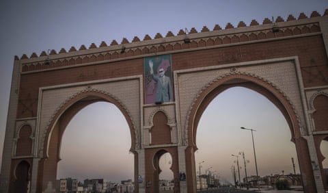 Image of Morocco’s King Mohammed VI attached in the space between two arches