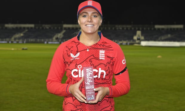 Sarah Glenn with her player of the match award after taking four India wickets in the first T20 international.