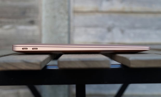 apple macbook air review