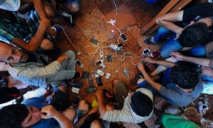 Refugees using technology to tackle everyday challenges | Tazeen Dhunna