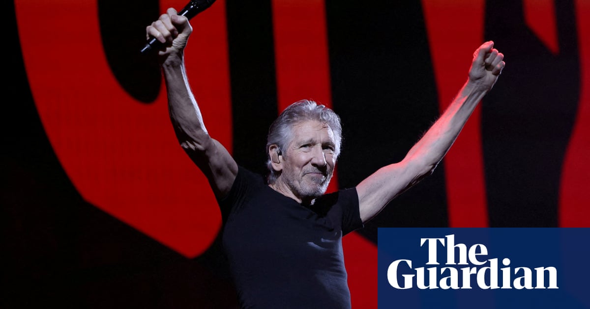 Roger Waters' Controversial Performance: Challenging Fascism Through Provocative Imagery