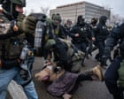 US court allows ICE to arrest and pepper spray peaceful protesters in Minnesota