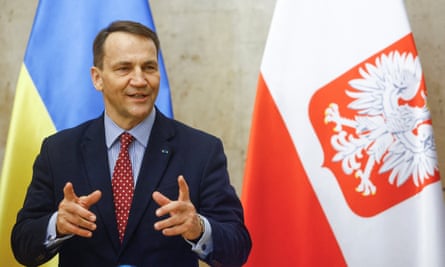 رادوسلاف سيكورسكي، وزير الخارجية البولندي