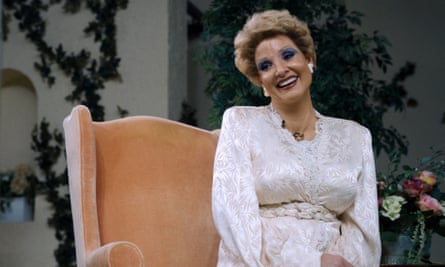 Jessica Chastain in The Eyes of Tammy Faye (2021).