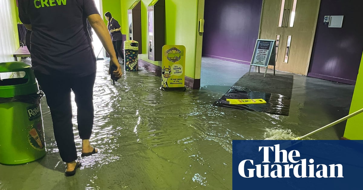 UK weather: Devon and Cornwall hit by heavy rain and flooding