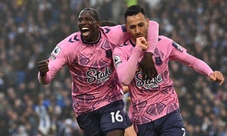 Abdoulaye Doucoure and Dwight McNeil celebrate during Everton’s 5-1 win over Brighton in May