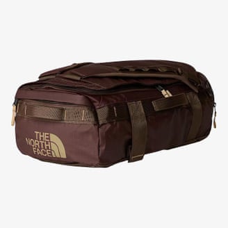 The North Face Base Camp Voyager duffel 32L.