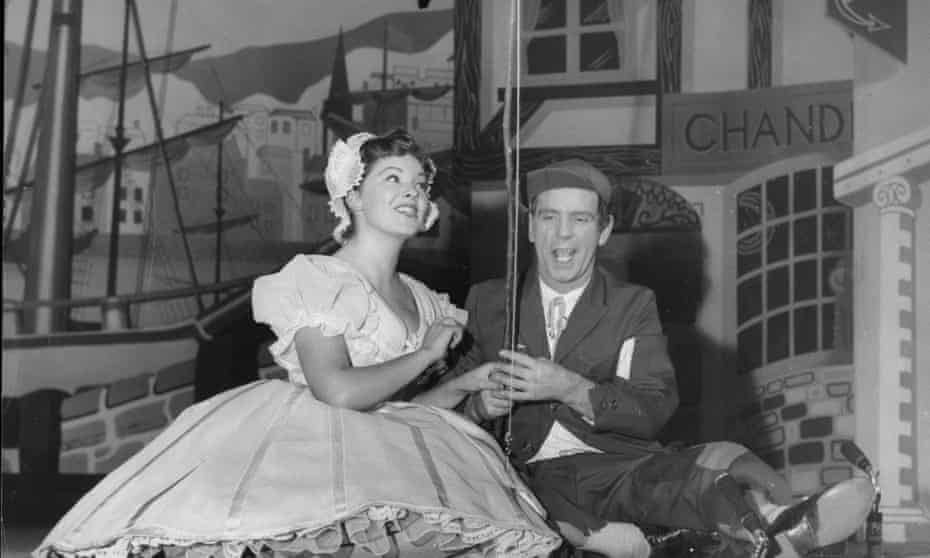 Patricia Stark and Norman Wisdom rehearsing for Robinson Crusoe at the Palace Theatre, Manchester, December 1959.