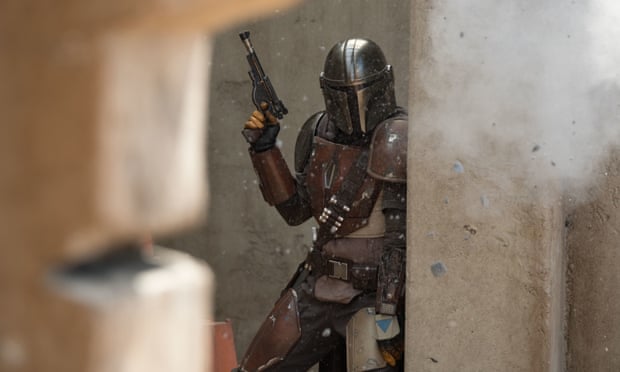 Pedro Pascal stars in The Mandalorian, an eight-episode live-action Star Wars series premiering 12 Nov. on Disney+.