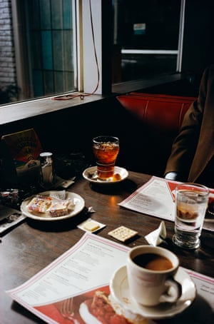 Some images recall rural colourist landscapes from the 19th century, while others have an almost subdued yet ponderous visual quality reminiscent of the paintings of Edward Hopper. This photograph of a glass of iced tea resting on a table in a diner seems to almost self-consciously reference Eggleston’s now iconic image of a drink resting on an airplane tray table, also taken during this period