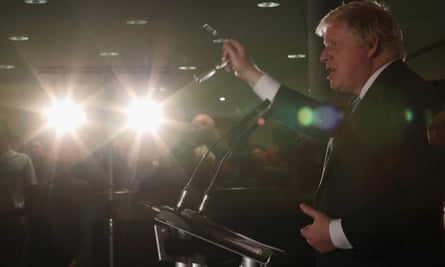 Boris Johnson speaking at a Vote Leave rally
