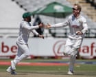 Australia tighten grip at Newlands as Inglis and Carey frustrate Proteas