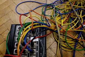 XLR